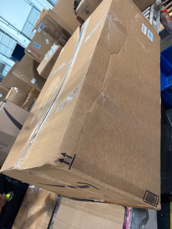 Photo 1 of *MINOR DAMAGE - USED*
UPPAbaby Ciro High Chair/Sleek, Easy-to-Clean Design/Perfect-Fit Tray to Bring Baby to Table/Patent-Pending Harness/Dual-Position, 180-Degree Rotating Footrest/Caleb (Steel Blue/Rubberwood)
