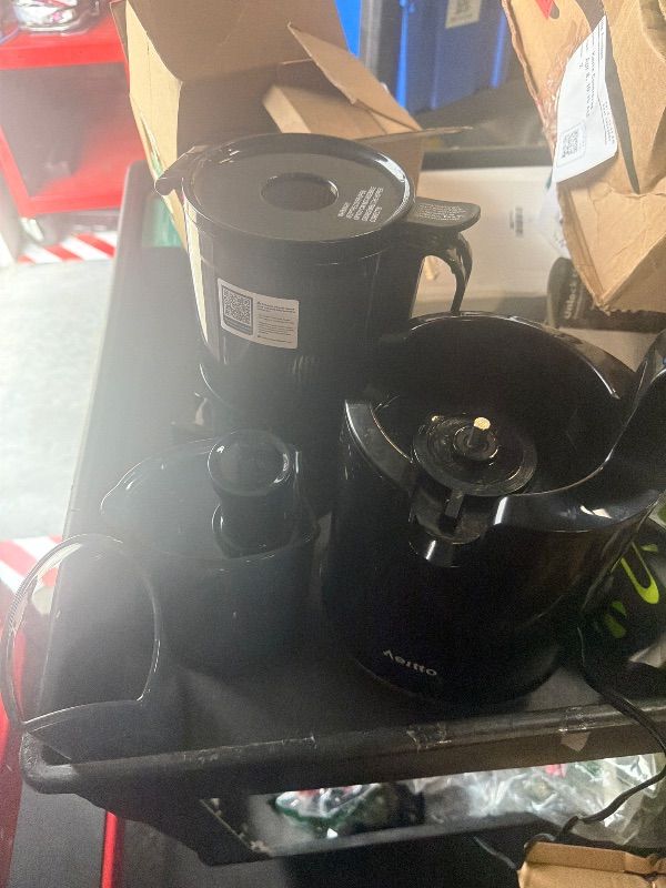 Photo 1 of ** SOLD AS IS, NO REFUND/RETURN** SEE COMMENTS!
Cold Press Juicer, 5.3" Extra Large Wide Mouth, Aeitto Slow Juicer Machines, High Juice Yield, Fit Whole Vegetables & Fruits, Professional Juice Extractor Machine,Self Feeding, Easy to Clean