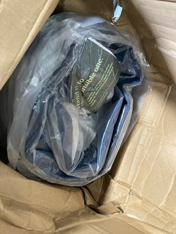 Photo 1 of ****FACTORY SEALED***
Zinus 12 Inch Queen Cooling Comfort Hybrid Mattress [New Version], Fiberglass Free, Medium Firm Feel, Motion Isolation, Certified Safe Foams & Fabric