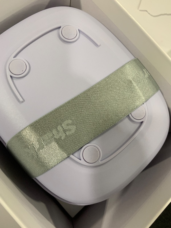 Photo 4 of Shark FacialPro Glow at-Home Hydro-Powered Facial System with DePuffi Hot & Cold Therapy – Professional Spa Skincare Device for Pore Cleansing, Hydration, & Radiant Glow, Lilac, FH320PL