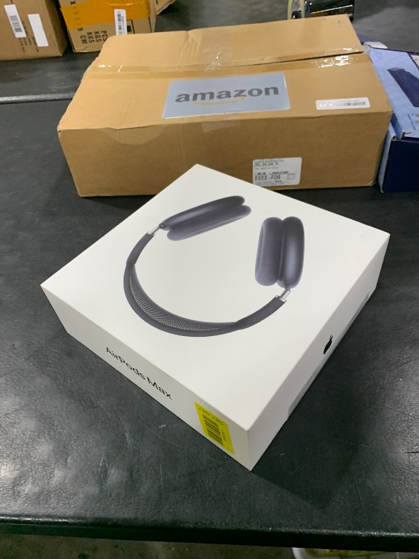 Photo 1 of Apple AirPods Max Wireless Over-Ear Headphones, Pro-Level Active Noise Cancellation, Transparency Mode, Personalized Spatial Audio, USB-C Charging, Bluetooth Headphones for iPhone - Midnight