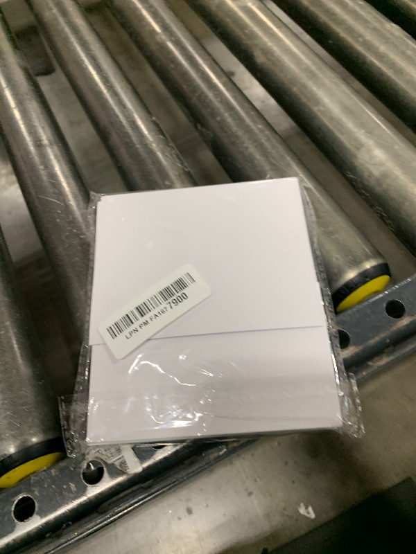 Photo 1 of 100 Pack Thick Paper Cardstock Blank Heavy Cards Stock for Invitations, Greeting Cards Making, Postcards, Photos, 250GSM Thick Paper (White, 3x5 inches)