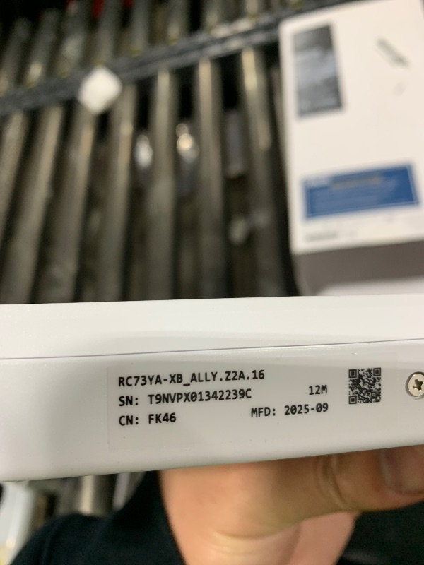 Photo 1 of ASUS ROG Xbox Ally – 7” 1080p 120Hz Touchscreen Gaming Handheld, 3-month Xbox Game Pass Premium included, AMD Ryzen Z2 A, 16GB RAM, 512GB SSD, White