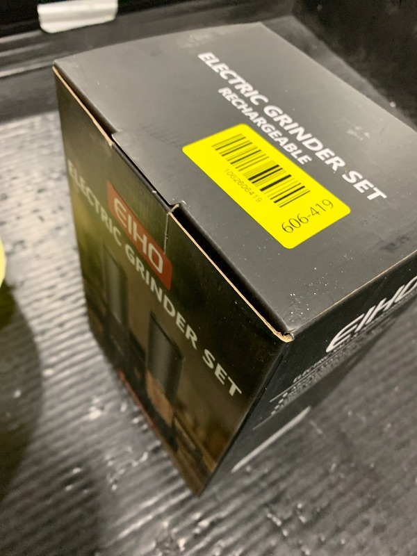 Photo 1 of Electric Salt and Pepper Grinder Set Rechargeable, External Adjustable Coarseness, Automatic Salt & Pepper Shakers Mills, Kitchen Gadgets,Stocking Stuffers Christmas Cooking Gifts for Adults Men Women