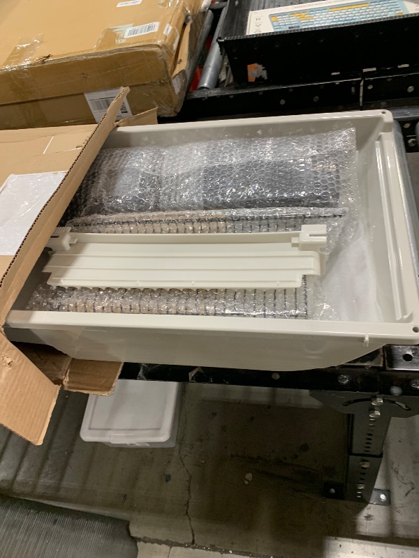 Photo 1 of *SEE CLERK NOTES* Pet Zone Self Cleaning Semi Automatic Cat Litter Box - Smart Scoop Cat Litter Box with 6 Bags & Carbon Filter for Up to Two Cats 6-16 Pounds