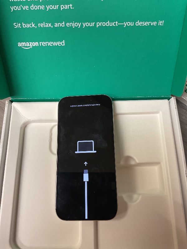 Photo 1 of LOCKED\\\\\\\\ Apple iPhone 16 Pro, US Version, 256GB, White Titanium - Unlocked (Renewed Premium)