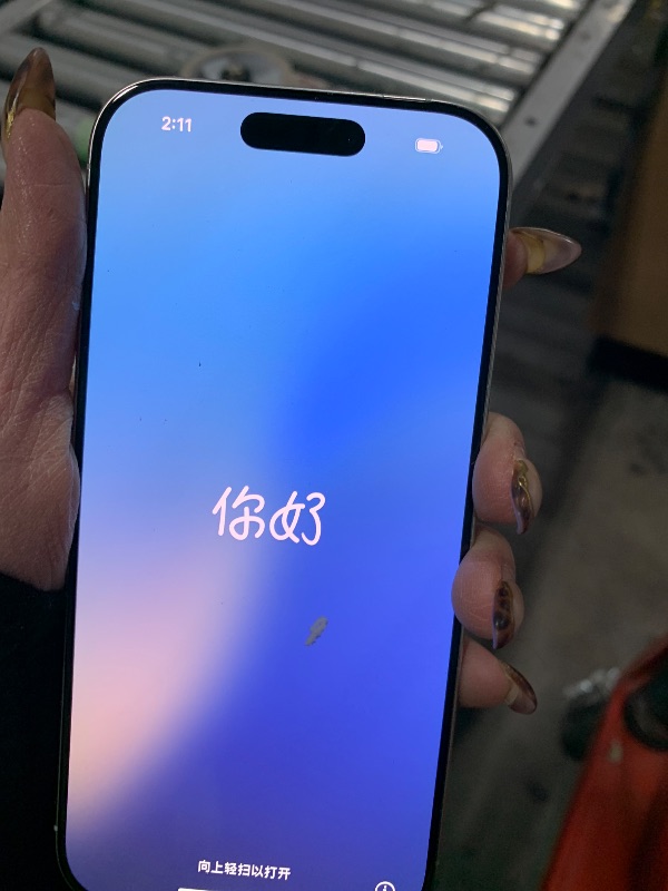 Photo 1 of LOCKED\\\\\\\\ Apple iPhone 16 Pro, US Version, 256GB, White Titanium - Unlocked (Renewed Premium)