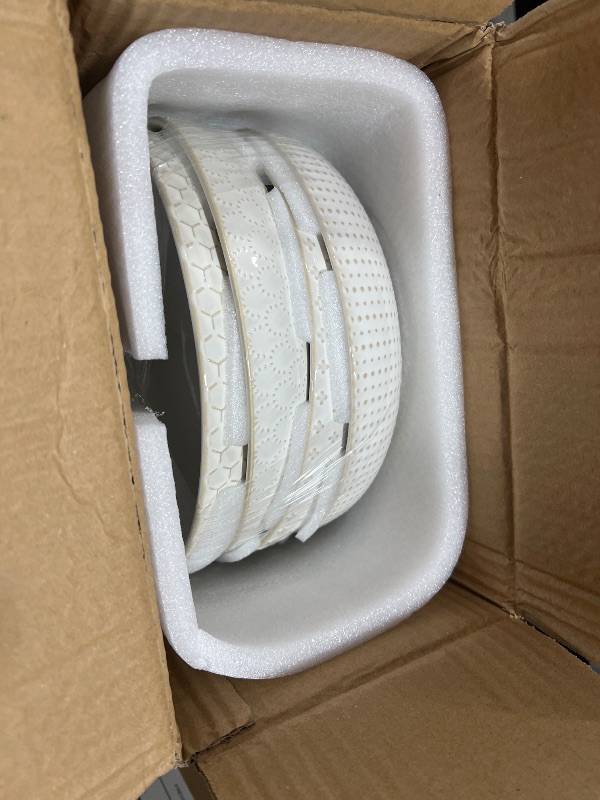 Photo 1 of LE TAUCI Pasta Bowls 42oz, Large Salad Bowl, Ceramic Embossment Stoneware Serving Plate for Fruits, Noodle, Dinner, House-warming Wedding Present - 9 Inch, Set of 4, Arctic White