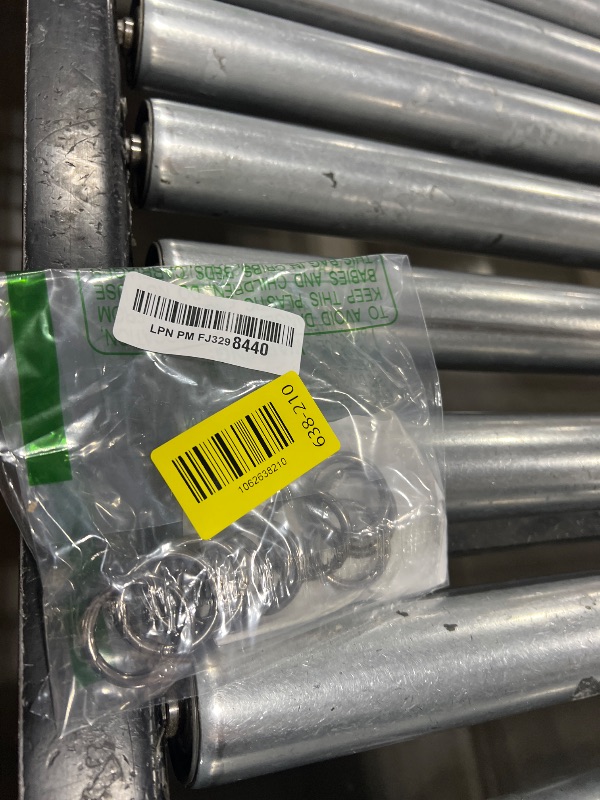 Photo 1 of 10Pack 1 Inch Metal Spring O Rings Clip Keychain, Round Carabiner Clips Keyrings Snap Hook Buckle, Purse Shoulder Bag Chain Rings Clip Replacement Paracord Keychain Lanyard Leather DIY Crafts (Black)