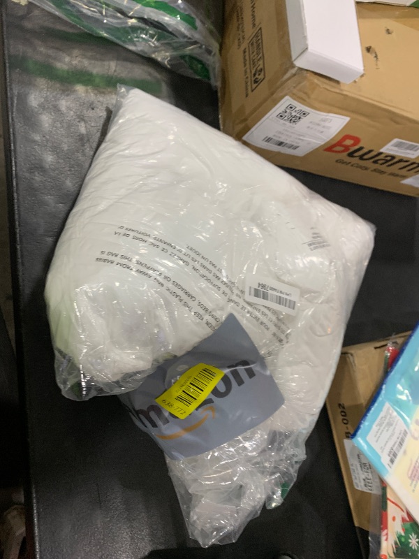 Photo 1 of **1 PIECE** puredown® 20x20 Pillow Insert, Fluffy Soft Square Form Sham Stuffer, Decorative Throw Pillow for Couch, Sofa, Bed and Home Decor