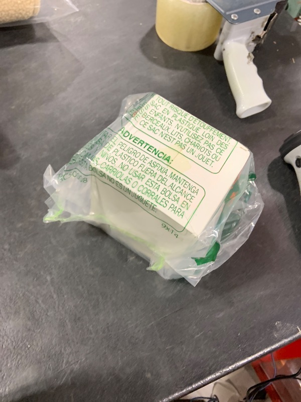 Photo 1 of 100 PCS Eye Finger Puppets Toys Set, Wiggly Eyeball Finger Puppet Eye On Rings for Kids, Party Favors for Boys Girls