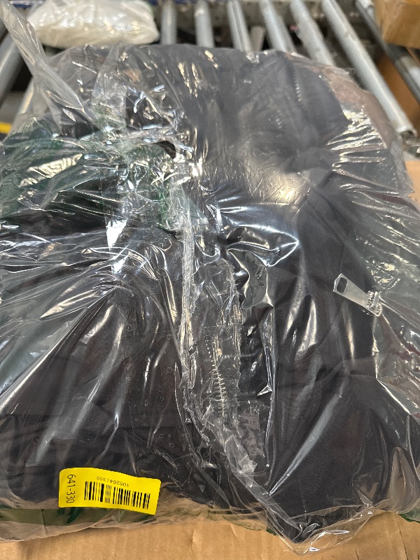 Photo 1 of ** SIMILAR IMAGE**Flygo Winter Cropped Puffer Jacket Coats for Women 2025 Short Warm Quilted Jackets Outerwear with Pockets(Black-2XL