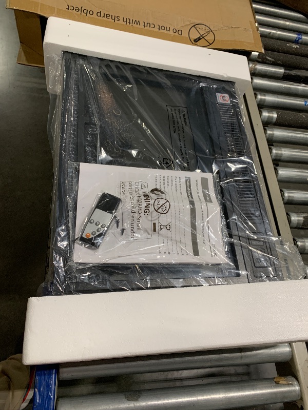 Photo 1 of ** SIMILAR** Innoflame 23" Electric Fireplace, Realistic Flame & Logs, Adjustable Thermostat & Flame Brightness, Fireplace Insert with Remote, 8H Timer, Overheating Protection, 1400W (23" X 19 3/4")