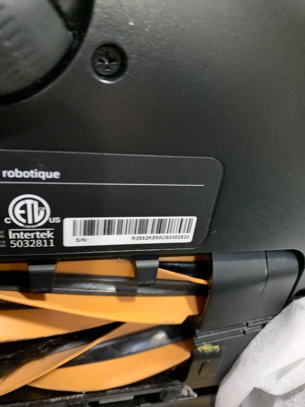 Photo 1 of ***SELLING FOR PARTS*** ***NONFUNCTIONAL*** Mova V50 Ultra Complete Robot Vacuum and Mop Self-Cleaning, 24,000 Pa Suction, Liftable Navigation with Obstacle Overcoming and Warm Water Mopping with DuoSolution System Designed for Pets, Black