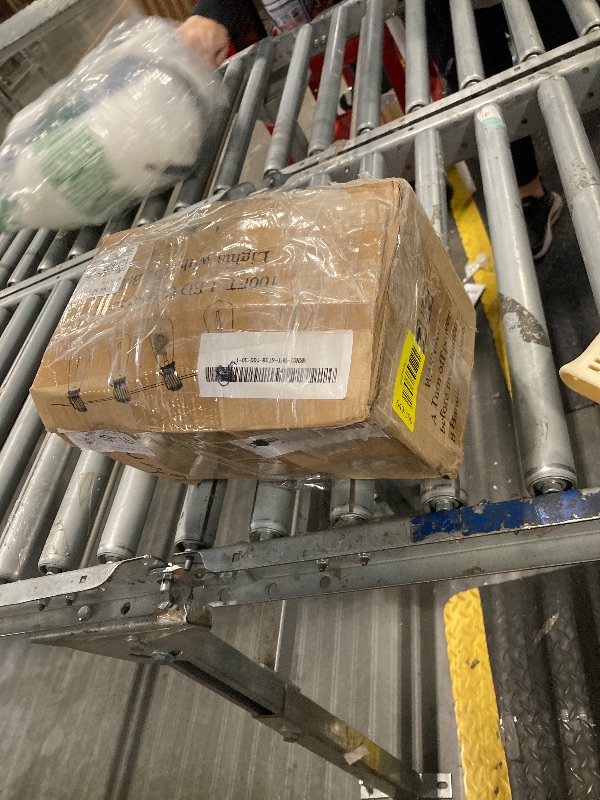 Photo 1 of **VERY USED**Amazon Basics Ceramic Space Heater, Portable Indoor Heating Solution, With Overheat and Tip-Over Protection, Thermostat, Non-Oscillating, 1500W, 7.52"D x 6.34"W x 9.45"H, Silver