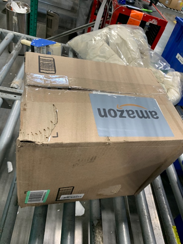 Photo 1 of *MINOR DAMAGE - USED*
Unglazed Terracotta Ceramic Casserole Dish, Clay Pot, Earthen Pot Cookware with Lid for Dinner and Party, Stockpot for Rice Hot Pot, Stew, Bakeand Serve Oven Safe-Heat Resistant (1.3QT/1.4L)