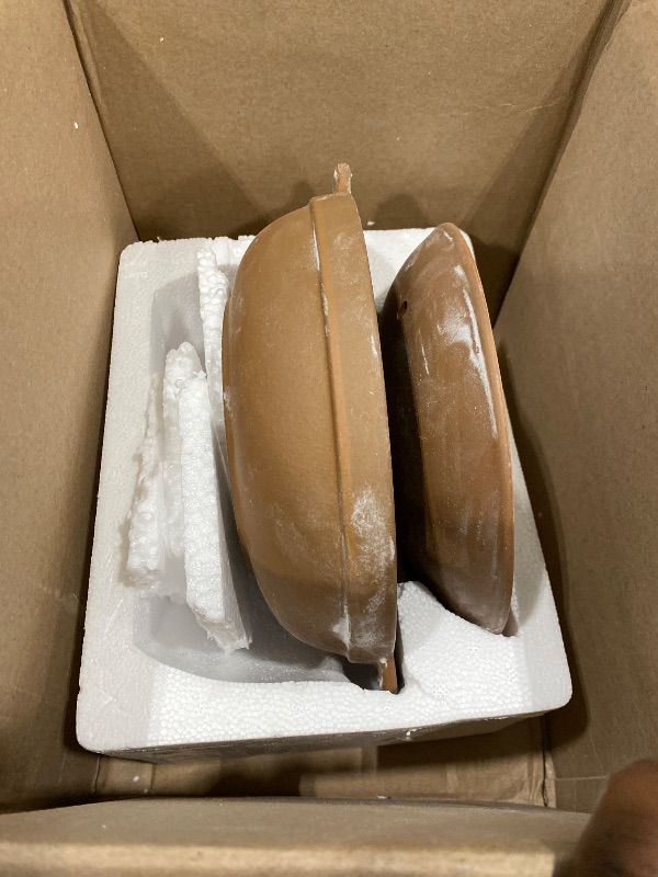 Photo 1 of *MINOR DAMAGE - USED*
Unglazed Terracotta Ceramic Casserole Dish, Clay Pot, Earthen Pot Cookware with Lid for Dinner and Party, Stockpot for Rice Hot Pot, Stew, Bakeand Serve Oven Safe-Heat Resistant (1.3QT/1.4L)