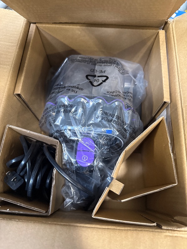 Photo 1 of ***USED*** VOCESOR Mattress Vacuum, Bed Vacuum Cleaner with 16Kpa Suction 253.7nm UV-C Light, 145°F Heat & 30000 RPM/Min Tapping, HEPA Filter & Ultrasonic, 600W Powerful Vacuums for Bed, Sofa, Couch(Corded)