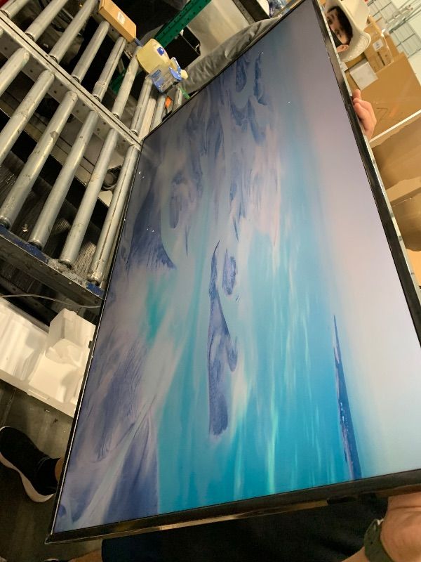 Photo 1 of **MISSING CABLE CONECTOR**Samsung 50-Inch Class The Frame LS03F 4K QLED Smart TV (2025 Model) Slim Fit Wall Mount, Modern Frame Design, NQ4 AI Gen2 Processor, Art Mode, Artful Picture Quality, Samsung Vision AI, Alexa Built-in