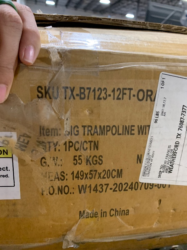 Photo 1 of ***BIG TRAMPOLINE WITH ENCLOSURE AND LADDER*** MEASUREMENTS IN LIVE PHOTO***