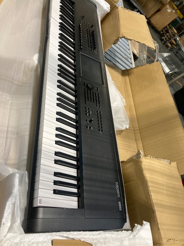 Photo 1 of ** USED *** Korg Kronos 3 88-key Music Workstation