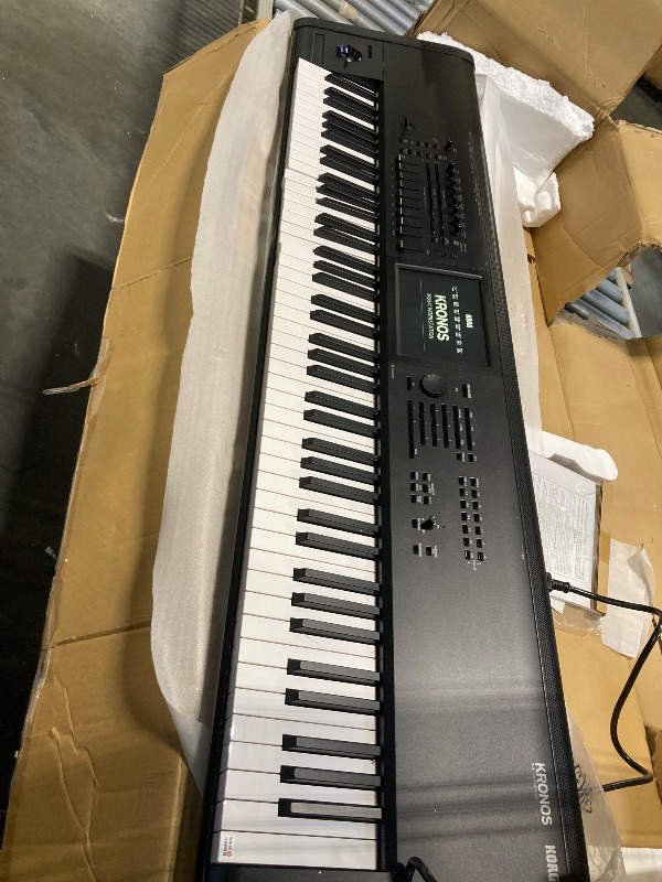 Photo 1 of ** USED *** Korg Kronos 3 88-key Music Workstation