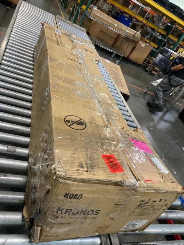 Photo 1 of ** USED *** Korg Kronos 3 88-key Music Workstation