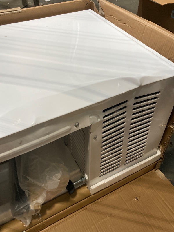 Photo 1 of ** VERY USED ** UNTESTED/ It has a dent  *** Electactic U-Shaped Window Air Conditioner, 12000BTU Window AC Units Cools up to 550 Sq. Ft, 6 Modes, Saddle Window AC Unit with Full Window View, Energy Saving, Installation Kit Included, CEER 10.5