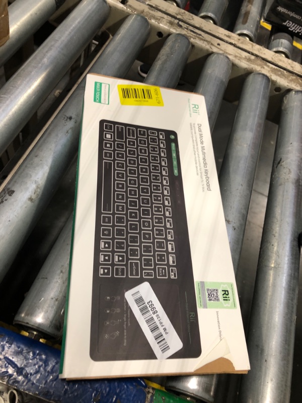 Photo 1 of (Dual Mode) Rii RT518S Wireless and Bluetooth 2-LED Color Backlit Multimedia Keyboard with Multi-Touch Big Size Trackpad,Rechargable Keyboard for Android TV Box,PC,Tablets,Smart TV, HTPC, IPTV,Windows