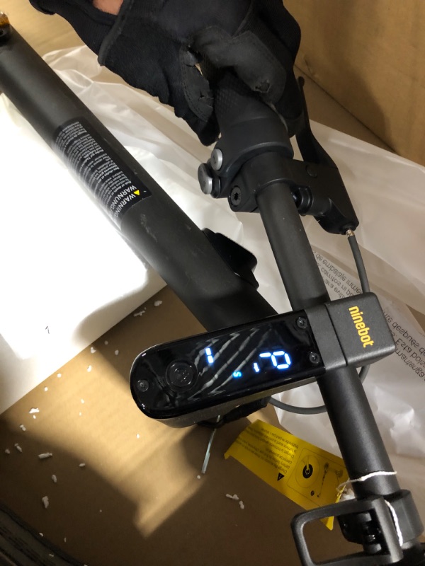 Photo 1 of 
Segway Ninebot MAX Series Electric Scooter for Adults, 22-28 MPH, Up to 50 Miles Range, Dual Suspension, UL-2272 2271 Certified (G2/G3)