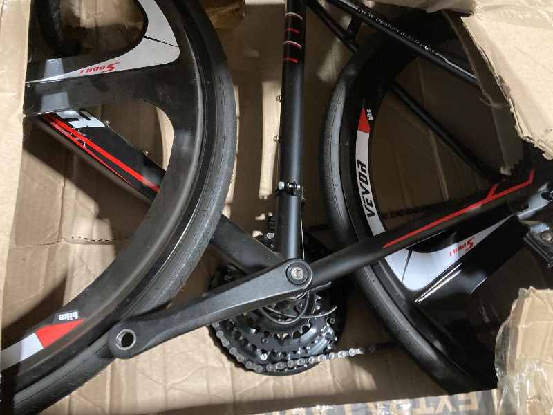 Photo 1 of *MISSING PARTS UNKNOWN*
VEVOR Road Bike, 700C Wheels Racing Bike, Shimano 21 Speeds Drivetrain System City Commuter Road Bicycle, Urban Adult Sport Bike with Carbon Steel Frame, Drop Bar, Disc Brake, for Men and Women