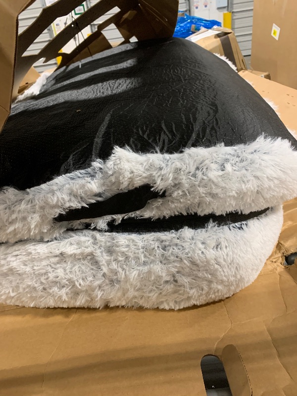 Photo 1 of **SIMILAR ITEM** **UNKNOWN MEASURES** Fluffy Dog Crate Bed for Extra Large Dogs, Plush Faux Fur Pad, Calming Anti Anxiety XL Bed for Crate, Washable Soft Warm Dog Mat with Non-Slip Bottom, Grey