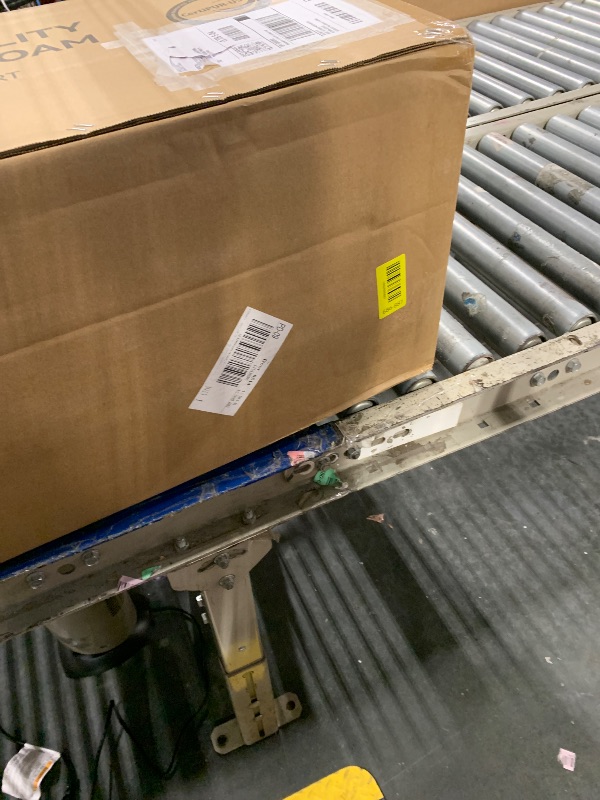 Photo 1 of ****SIMILAR ITEM**** Subrtex Mattress Topper, Gel-Infused Memory Foam Mattress Topper, High Density Cooling Bed Topper Pad with Breathable Removable Fitted Cover CertiPUR-US Certified (3 Inch, Queen)