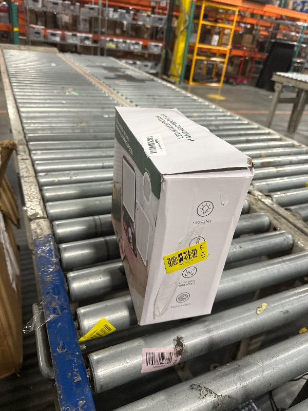 Photo 1 of ** MISSING MIRROR** SUILU Makeup Bag with Led Mirror,Travel Makeup Organizer with 3 Color Setting, Portable Storage and Adjustable Dividers Travel Makeup Bag(Pink)