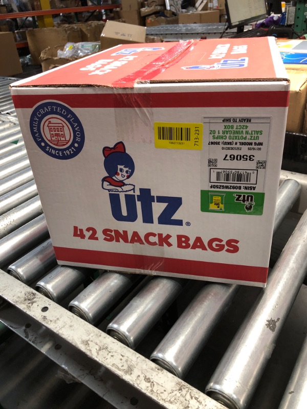 Photo 1 of ***EXP: 02/16/26*** Utz Salt & Vinegar 1 oz. Bags, 42 Count Crispy Fresh Potato Chips, Crunchy Individual Snacks to Go, Cholesterol, Trans-Fat & Gluten Free