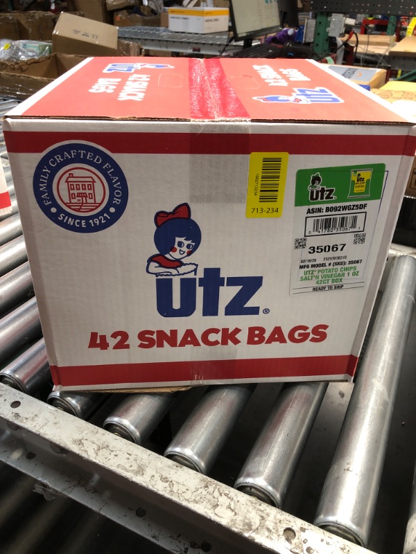 Photo 1 of ***EXP: 02/16/26***Utz Salt & Vinegar 1 oz. Bags, 42 Count Crispy Fresh Potato Chips, Crunchy Individual Snacks to Go, Cholesterol, Trans-Fat & Gluten Free