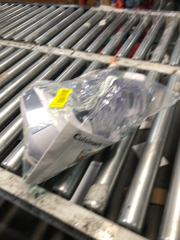 Photo 1 of ***MISSING PARTS***
Cuisinart Core Custom 4-Cup Mini Chopper, Mini Food Processor Chops and Grinds with Auto-Reversing Stainless Steel SmartPower Blade, Dishwasher-Safe Parts, MCH-4, White/Stainless Steel