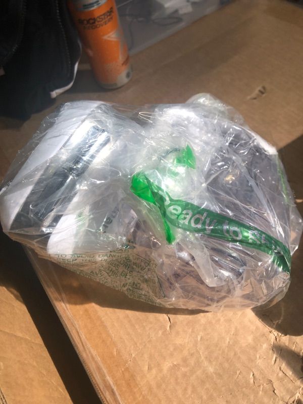 Photo 1 of ***MISSING PARTS***
Cuisinart Core Custom 4-Cup Mini Chopper, Mini Food Processor Chops and Grinds with Auto-Reversing Stainless Steel SmartPower Blade, Dishwasher-Safe Parts, MCH-4, White/Stainless Steel