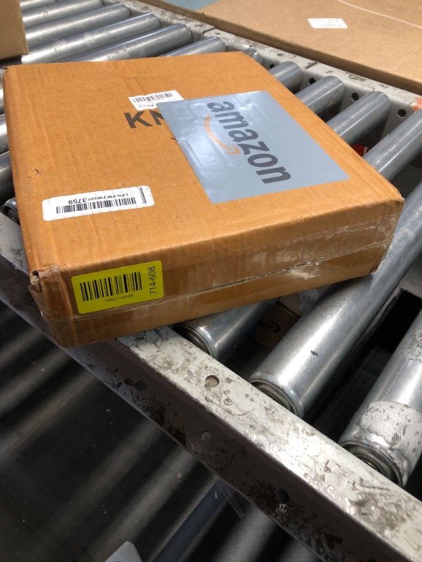 Photo 1 of ***FACTORY SEALED***Snow Chains for Car Tires Manual Tightening, Universal Adjustable Emergency Portable Tire Chains, Suitable for Commuter Car and SUV, Set of 2