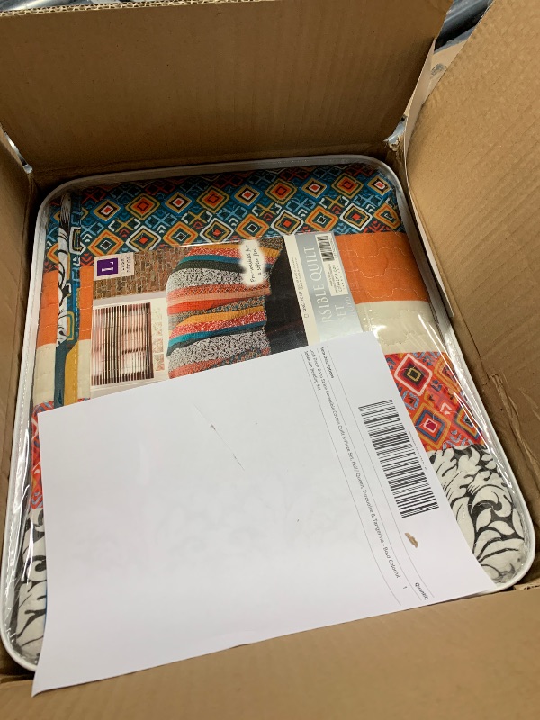 Photo 1 of ***FACTORY SEALED*** Lush Décor 3pc Boho Stripe Reversible Oversized Quilt Set