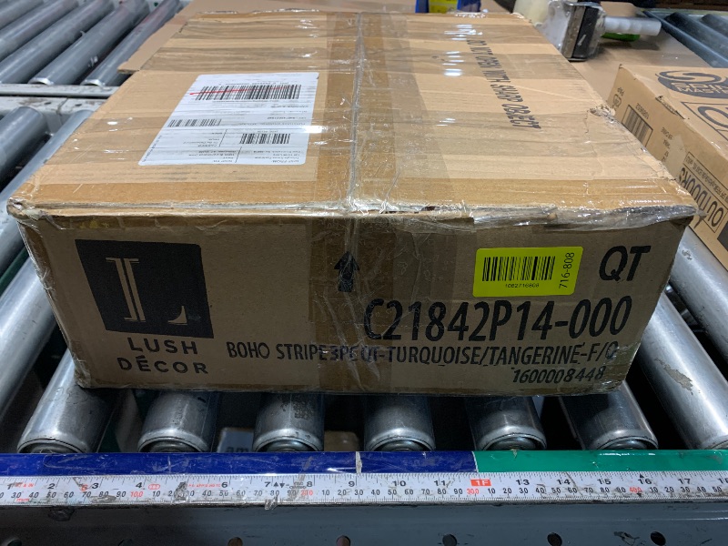 Photo 1 of ***FACTORY SEALED*** Lush Décor 3pc Boho Stripe Reversible Oversized Quilt Set