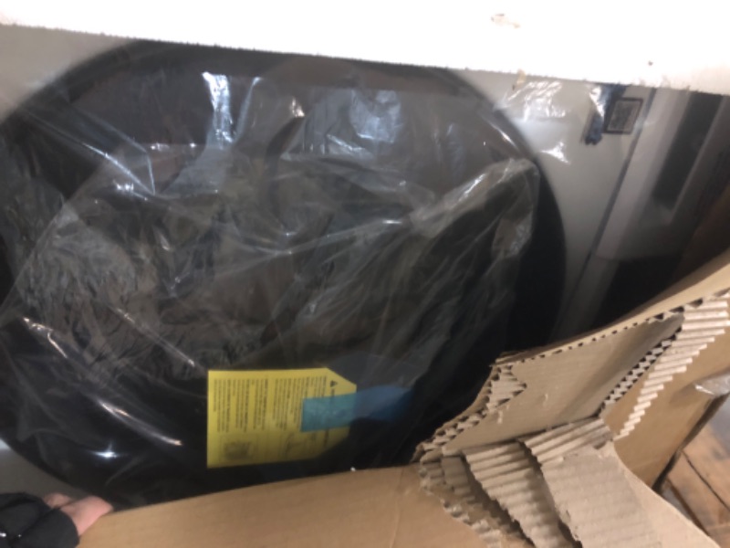 Photo 1 of ***FACTORY SEALED/CHECKED FOR INSPECTION******TRUCK/TRAILER PICKUP ONLY***

BLACK+DECKER Washer and Dryer Combo, 2.7 Cu. Ft. All In One Washer and Dryer with LED Display & 16 Cycles