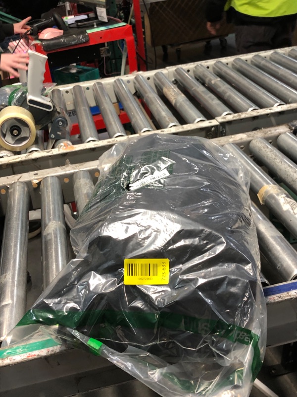 Photo 1 of (large size) Springrain Men's Wool Blend Pea Coat Notched Collar Single Breasted Overcoat Warm Winter Trench Coat(Black-L)