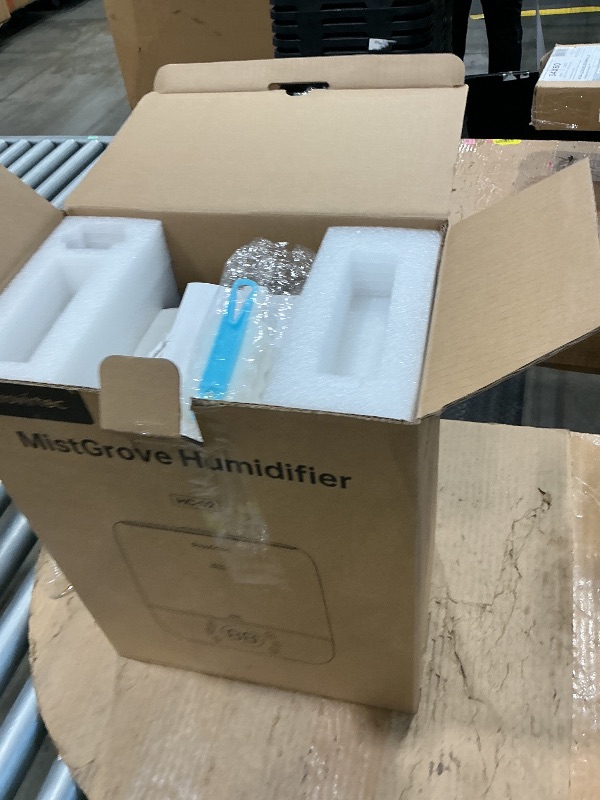 Photo 1 of **ITEM IS DIRTY**
Provirtec 6L Self-Cleaning Humidifier for Large Room, CleanCare Warm & Cool Mist, No-Leak Design & Top Fill, 60 Hour Runtime, Quiet Ultrasonic Auto Mode with Remote Control for Bedroom & Home