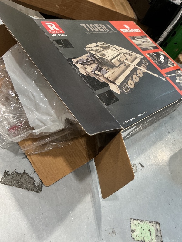Photo 1 of ** MISSING PARTS**
Reobrix Tiger I Tank Building Block Set for Adult,WW2 Military German Tank Model Set,World of Tanks Authorized Products 77031,Army Toys Building Kit,Ideal Gift for Boys Age 14+,1138 PCS