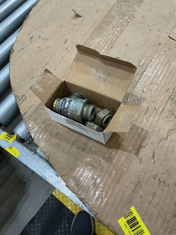 Photo 1 of ??? 1/2" 9D-M3 Dual Check Valve Backflow Preventer with Intermediate Atmospheric Vent, Brass backflow preventer Female Union Inlet and Outlet Connections, 190T012