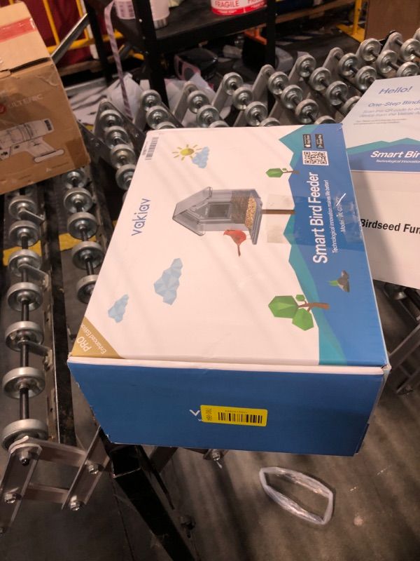 Photo 1 of ** SOLD AS IS, NO REFUND/RETURN** SEE COMMENTS!
Smart Bird Feeder with Camera Solar Powered,2K UHD Video Live Stream,Easy Set Up,AI Bird Species Identification, Auto Capture Videos&5MP Photos,Instant Alerts,Gifts for Bird Lovers