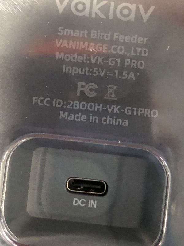 Photo 1 of ** SOLD AS IS, NO REFUND/RETURN** SEE COMMENTS!
Smart Bird Feeder with Camera Solar Powered,2K UHD Video Live Stream,Easy Set Up,AI Bird Species Identification, Auto Capture Videos&5MP Photos,Instant Alerts,Gifts for Bird Lovers