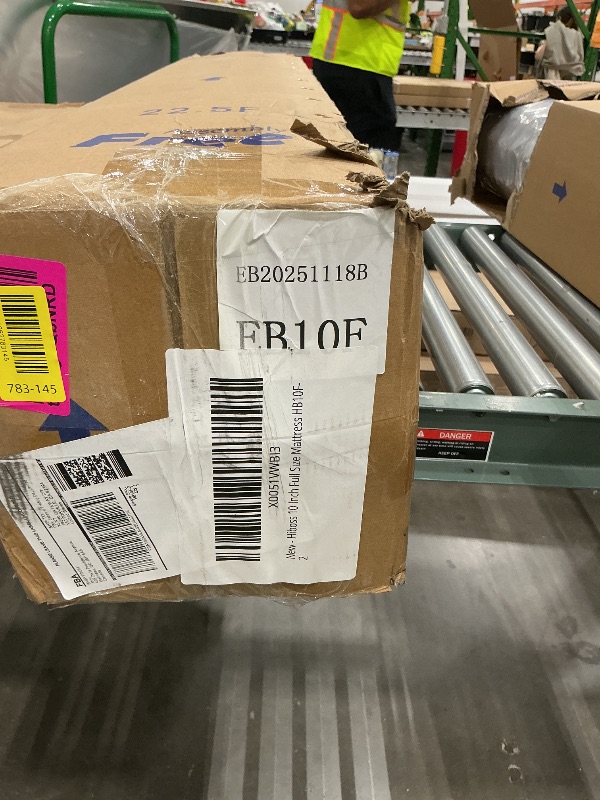 Photo 1 of 10 inch full size mattress