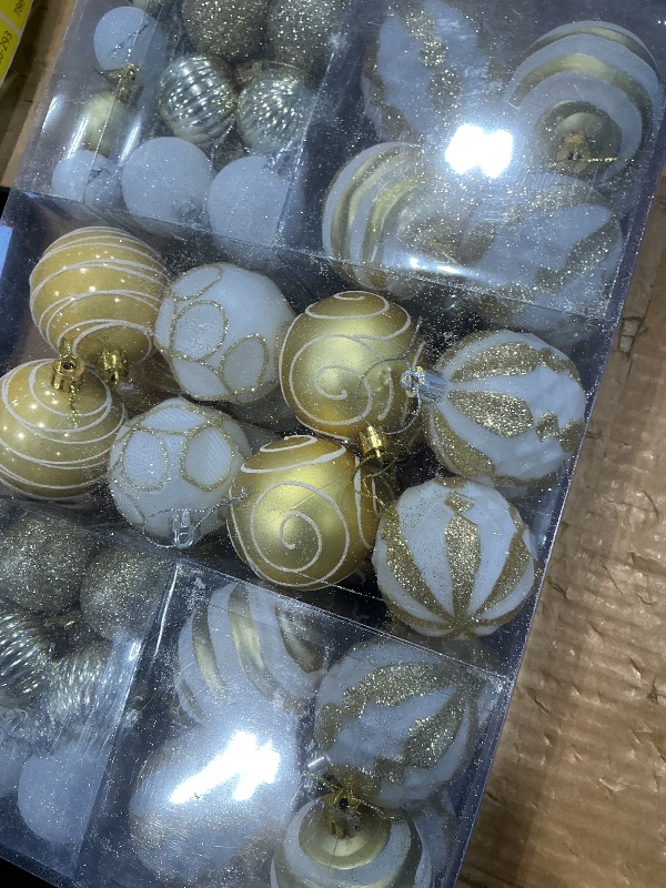 Photo 1 of 100Pcs Christmas Balls Ornaments Set, Shatterproof Christmas Decorations with Hand-held Gift Package for Xmas Tree/Holiday/Wedding/Holiday/Party Decor (Gold & White)